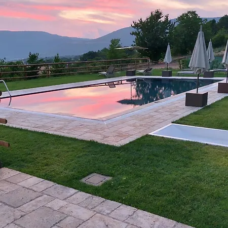 ファームステイ Casale Dei Briganti